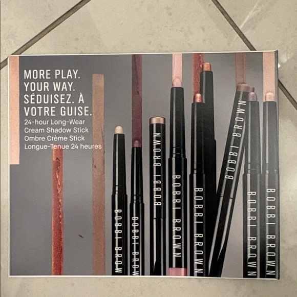 Makeup sample set - Picture 11 of 12